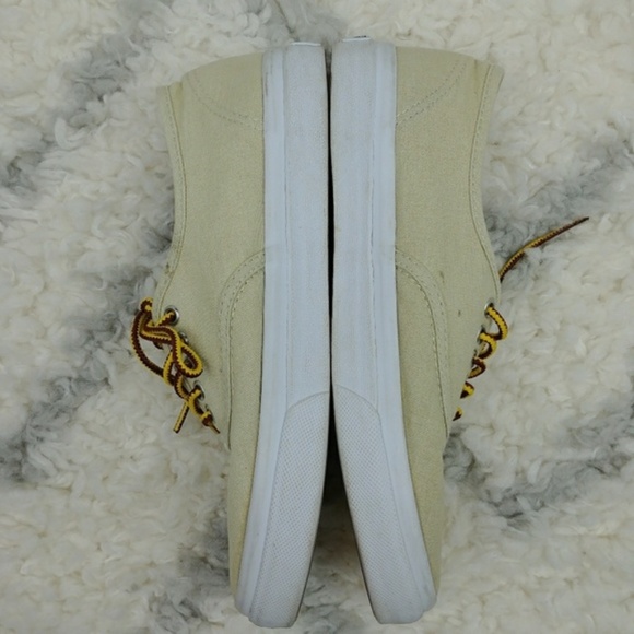 Vans Authentic Canvas Lace Up in Cream & White Sz7 - Picture 4 of 8